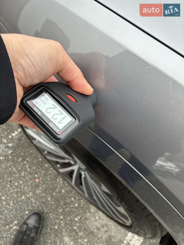 Позашляховик / Кросовер Audi e-tron 2022 в Києві