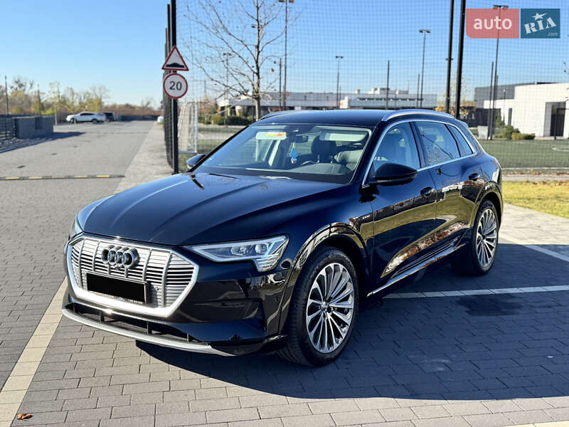 Audi e-tron 2020