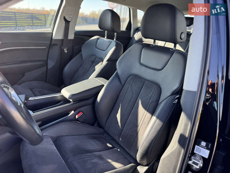 Внедорожник / Кроссовер Audi e-tron 2020 в Мукачево