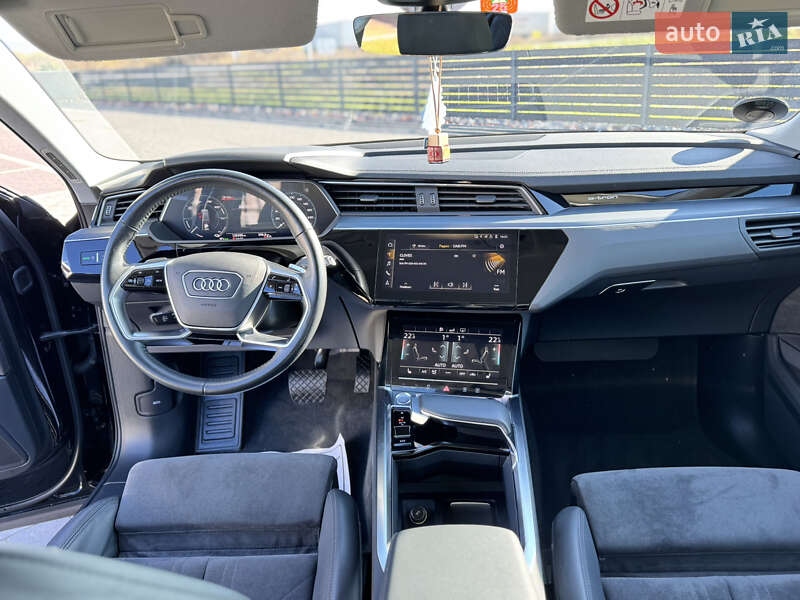 Внедорожник / Кроссовер Audi e-tron 2020 в Мукачево