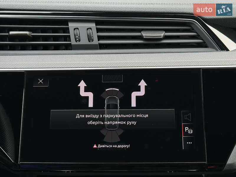 Позашляховик / Кросовер Audi e-tron 2022 в Львові