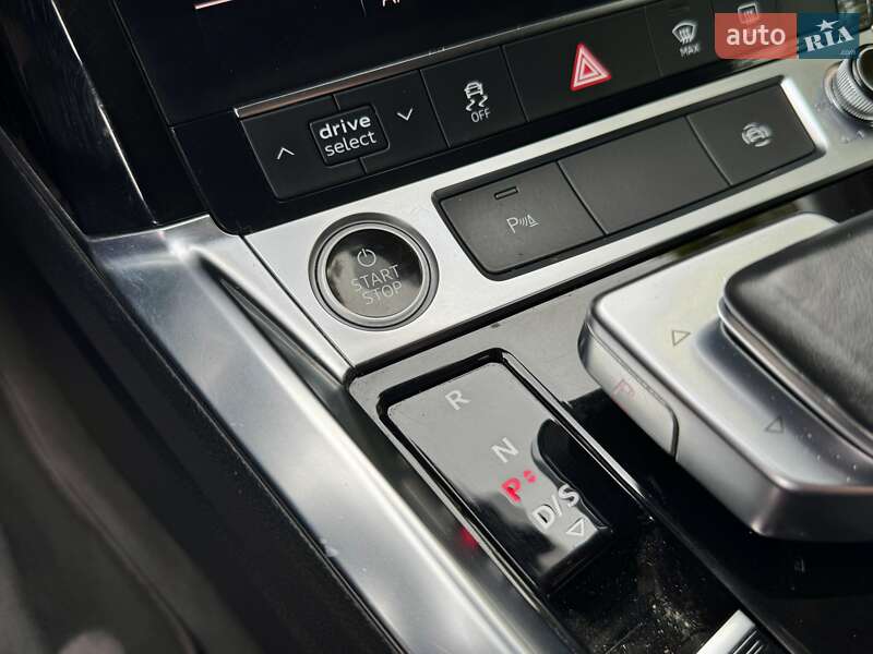 Позашляховик / Кросовер Audi e-tron 2020 в Дрогобичі