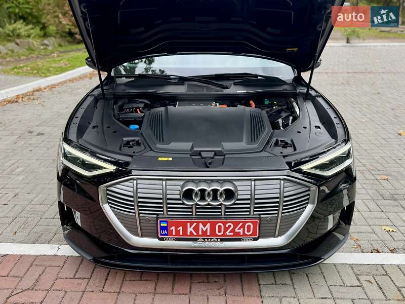 Позашляховик / Кросовер Audi e-tron 2020 в Дрогобичі
