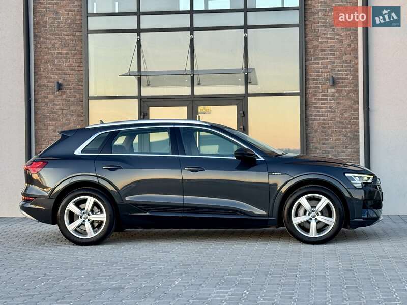 Внедорожник / Кроссовер Audi e-tron 2020 в Тернополе фото 23 Внедорожник / Кроссовер Audi e-tron 2020 в Тернополе