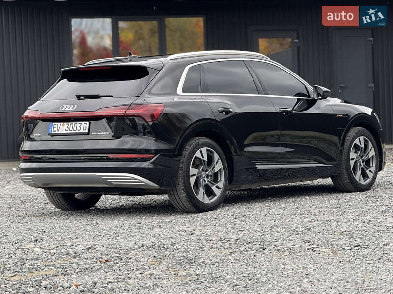 Позашляховик / Кросовер Audi e-tron 2019 в Дрогобичі