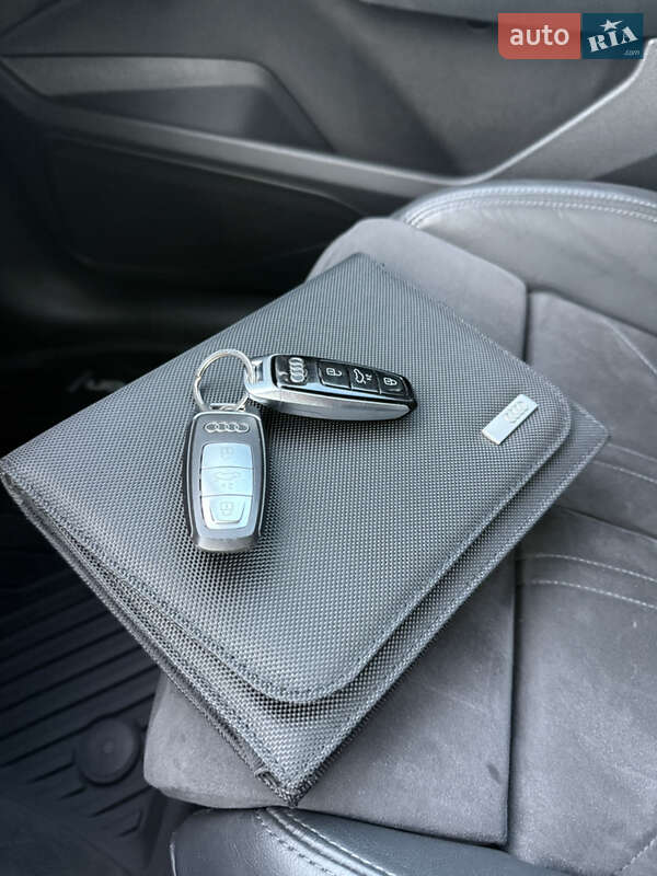 Позашляховик / Кросовер Audi e-tron 2019 в Дрогобичі