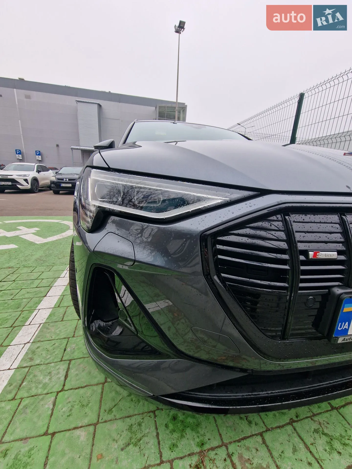 2020 Audi e-tron - мініатюра 66