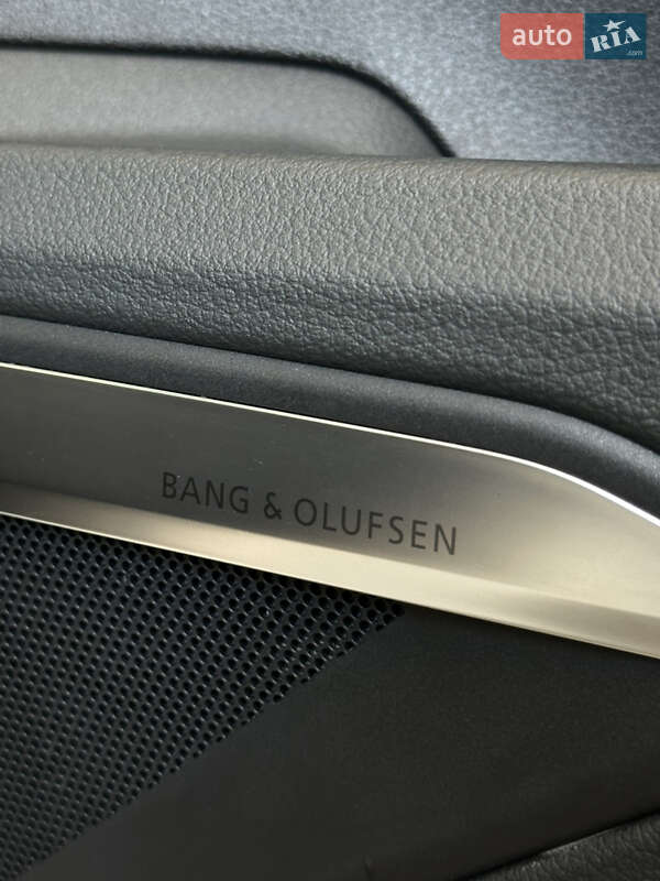 Позашляховик / Кросовер Audi e-tron 2019 в Ужгороді