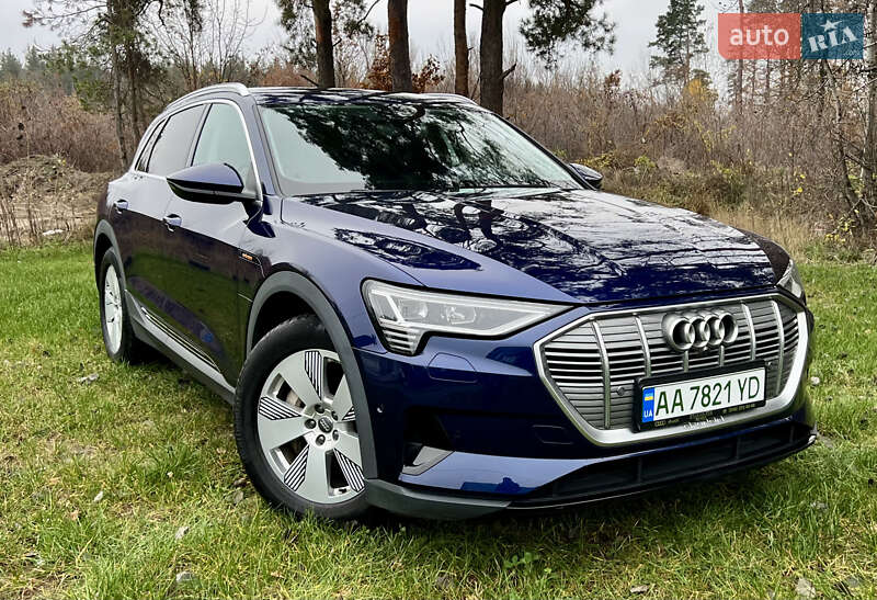 Внедорожник / Кроссовер Audi e-tron 2021 в Киеве фото 2 Внедорожник / Кроссовер Audi e-tron 2021 в Киеве