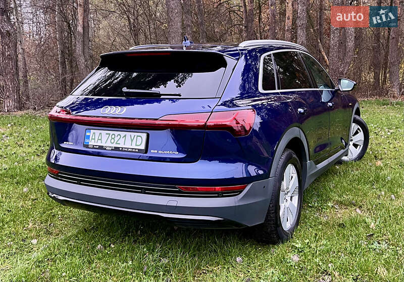 Внедорожник / Кроссовер Audi e-tron 2021 в Киеве фото 6 Внедорожник / Кроссовер Audi e-tron 2021 в Киеве