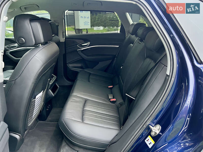 Внедорожник / Кроссовер Audi e-tron 2021 в Киеве фото 14 Внедорожник / Кроссовер Audi e-tron 2021 в Киеве