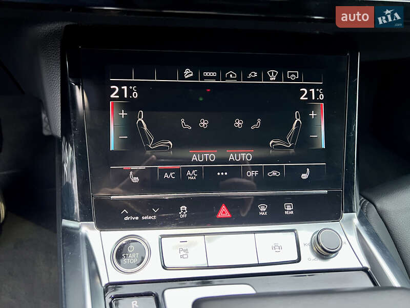 Внедорожник / Кроссовер Audi e-tron 2021 в Киеве фото 22 Внедорожник / Кроссовер Audi e-tron 2021 в Киеве