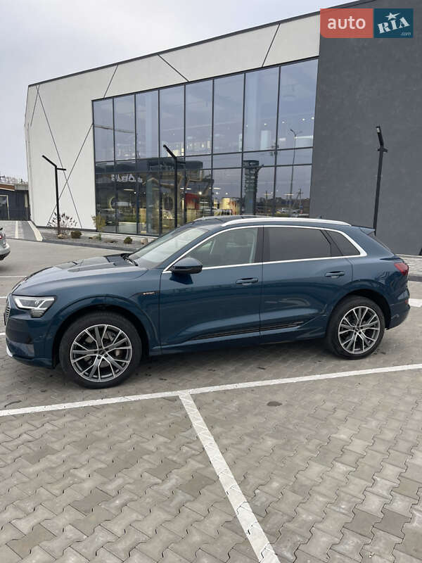 Позашляховик / Кросовер Audi e-tron 2020 в Луцьку