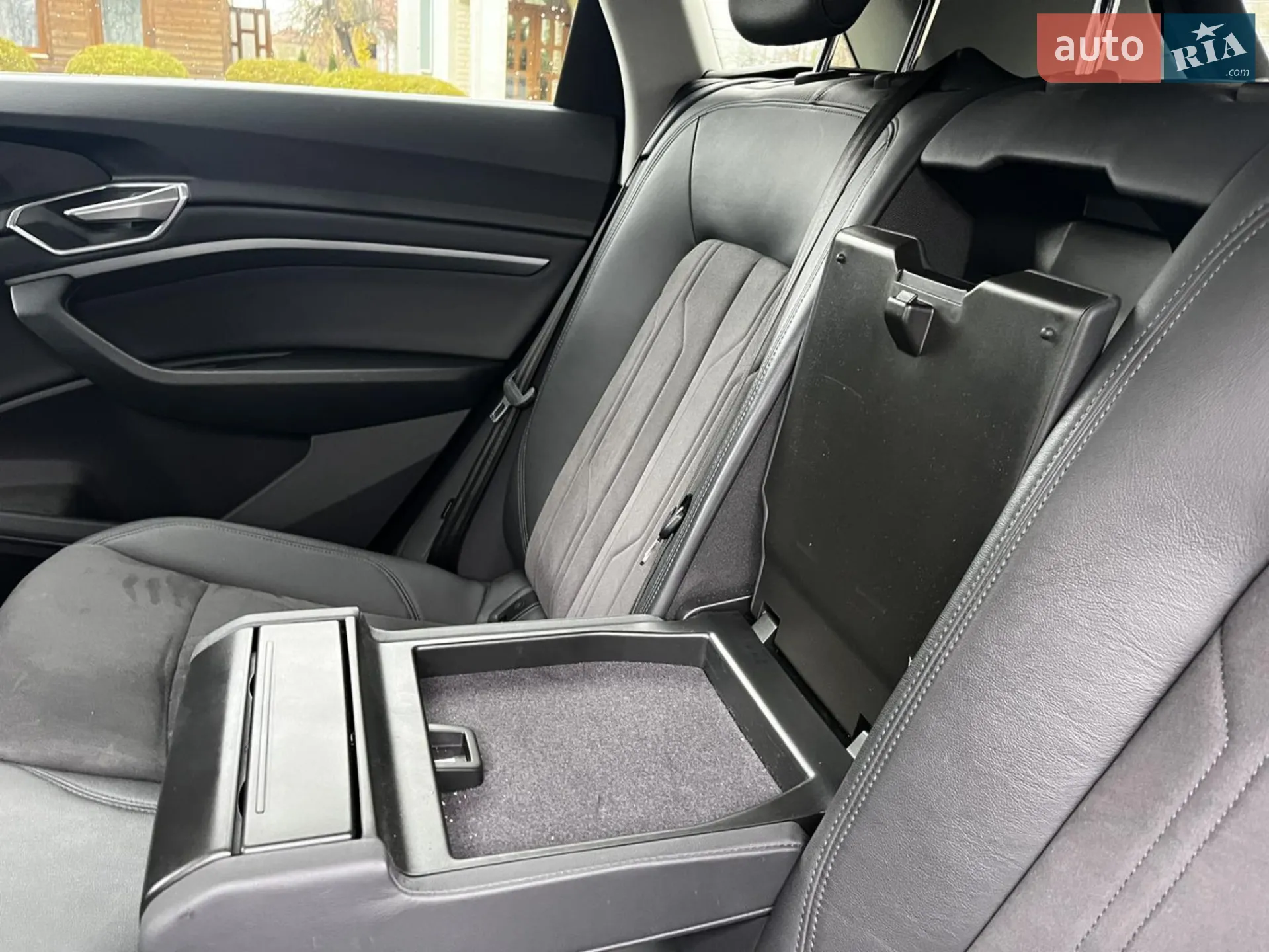 2021 Audi e-tron - мініатюра 57