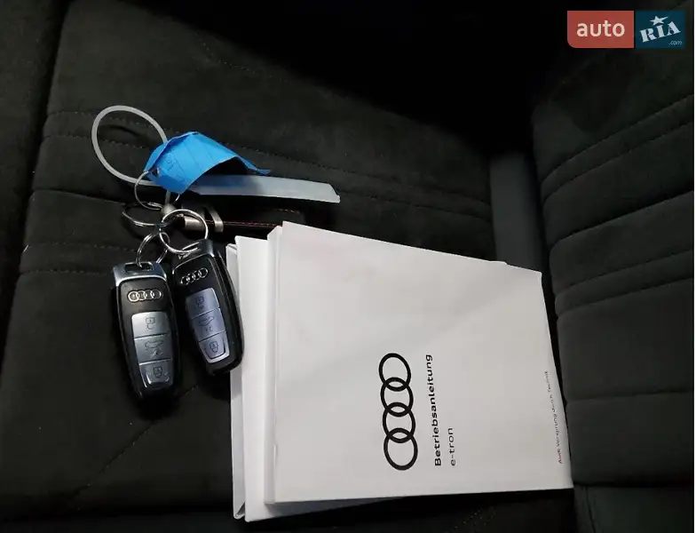 Внедорожник / Кроссовер Audi e-tron 2023 в Хмельницком документ 2 фото Внедорожник / Кроссовер Audi e-tron 2023 в Хмельницком документ