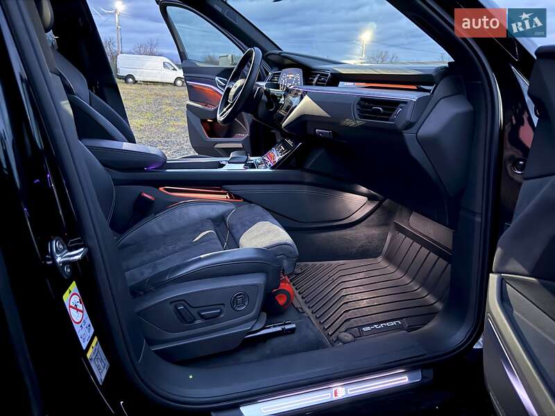 Позашляховик / Кросовер Audi e-tron 2022 в Ковелі