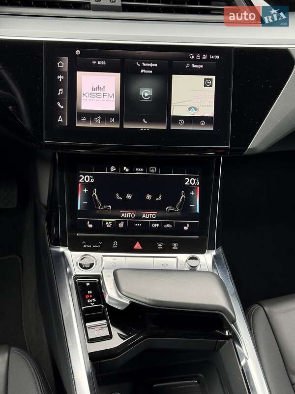 Позашляховик / Кросовер Audi e-tron 2021 в Києві фото 43 Позашляховик / Кросовер Audi e-tron 2021 в Києві