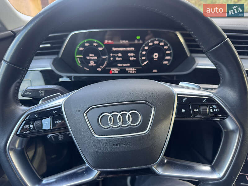 Позашляховик / Кросовер Audi e-tron 2019 в Львові