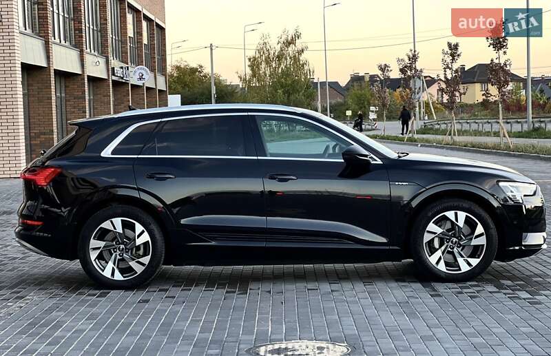 Внедорожник / Кроссовер Audi e-tron 2021 в Виннице