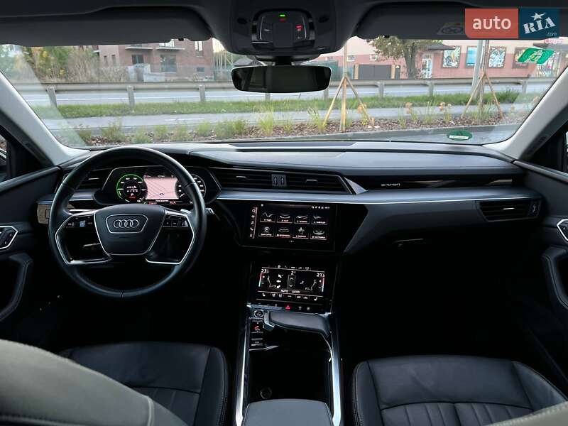 Внедорожник / Кроссовер Audi e-tron 2021 в Виннице