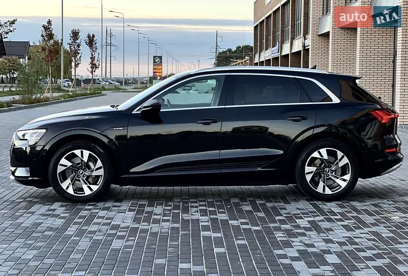 Внедорожник / Кроссовер Audi e-tron 2021 в Виннице