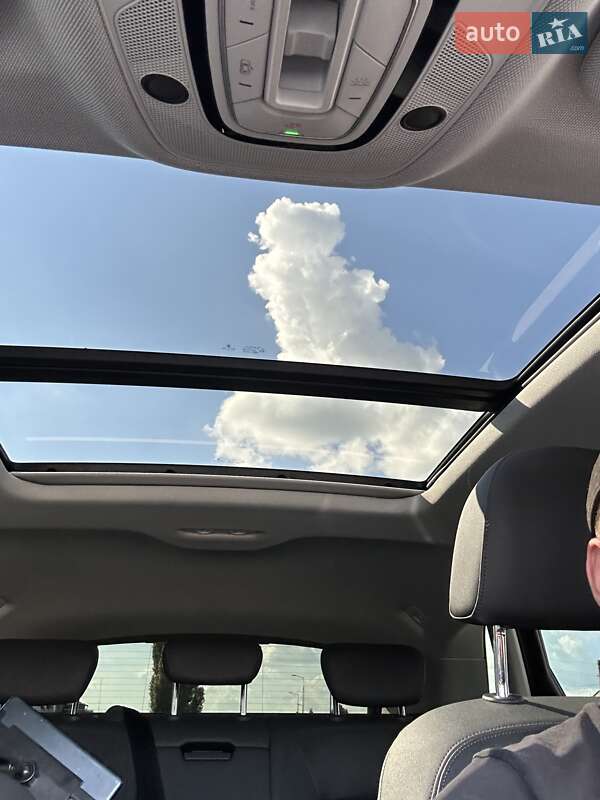 Внедорожник / Кроссовер Audi e-tron 2019 в Ковеле