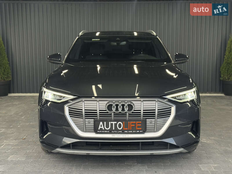 Внедорожник / Кроссовер Audi e-tron 2022 в Мукачево