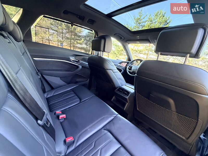 Внедорожник / Кроссовер Audi e-tron 2020 в Дрогобыче