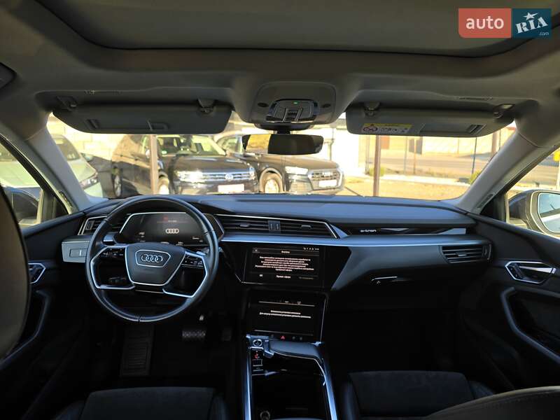 Позашляховик / Кросовер Audi e-tron 2020 в Луцьку