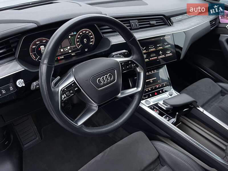 Внедорожник / Кроссовер Audi e-tron 2021 в Луцке фото 24 Внедорожник / Кроссовер Audi e-tron 2021 в Луцке