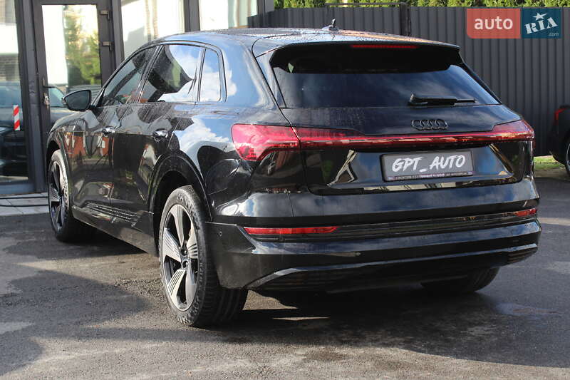 Внедорожник / Кроссовер Audi e-tron 2022 в Киеве фото 10 Внедорожник / Кроссовер Audi e-tron 2022 в Киеве
