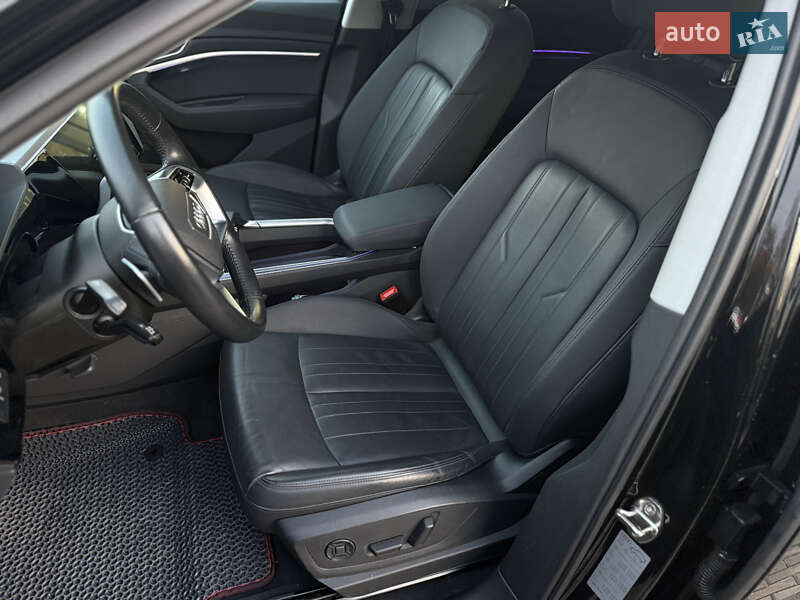 Внедорожник / Кроссовер Audi e-tron 2021 в Ровно фото 12 Внедорожник / Кроссовер Audi e-tron 2021 в Ровно