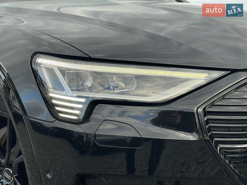Внедорожник / Кроссовер Audi e-tron 2021 в Львове