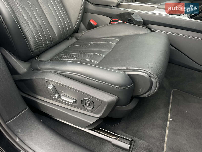 Внедорожник / Кроссовер Audi e-tron 2021 в Львове