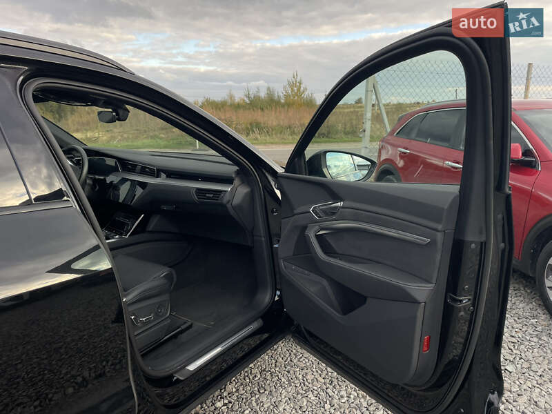 Внедорожник / Кроссовер Audi e-tron 2021 в Львове