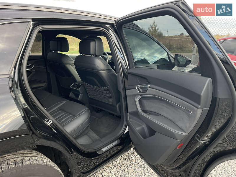 Внедорожник / Кроссовер Audi e-tron 2021 в Львове