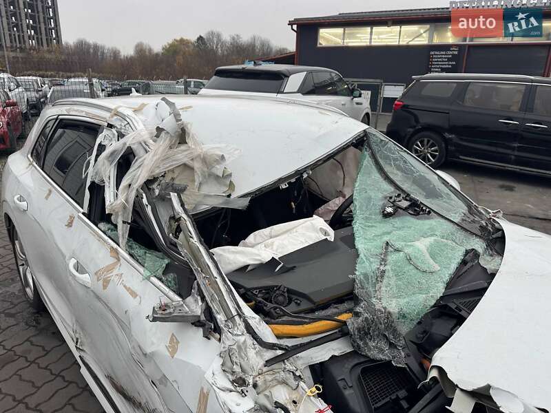 Позашляховик / Кросовер Audi e-tron 2020 в Львові