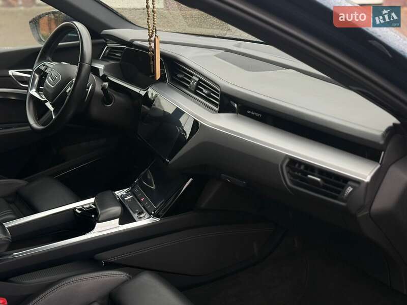 Внедорожник / Кроссовер Audi e-tron 2019 в Ивано-Франковске фото 19 Внедорожник / Кроссовер Audi e-tron 2019 в Ивано-Франковске