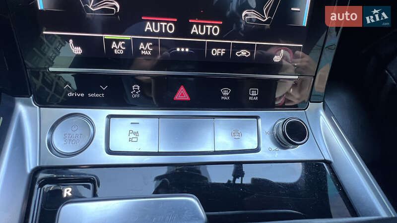 Позашляховик / Кросовер Audi e-tron 2019 в Львові