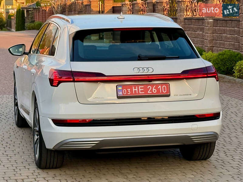 Внедорожник / Кроссовер Audi e-tron 2020 в Ровно фото 18 Внедорожник / Кроссовер Audi e-tron 2020 в Ровно