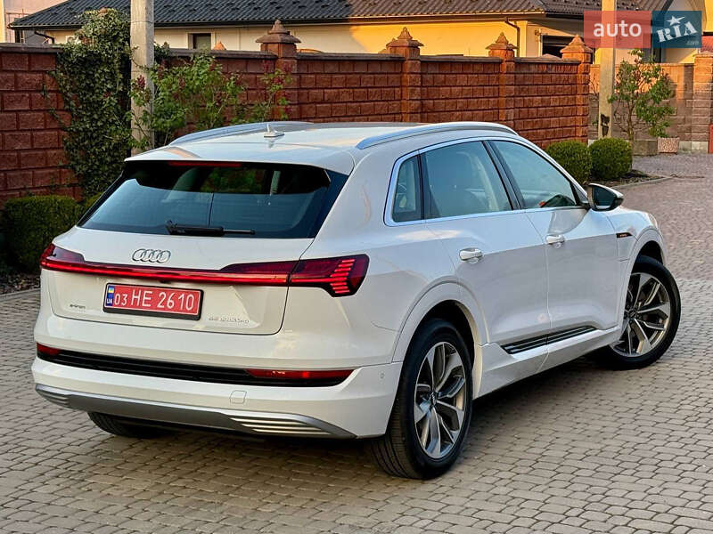 Внедорожник / Кроссовер Audi e-tron 2020 в Ровно фото 22 Внедорожник / Кроссовер Audi e-tron 2020 в Ровно