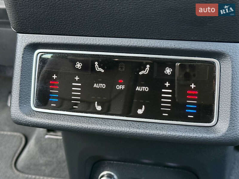 Внедорожник / Кроссовер Audi e-tron 2020 в Ровно фото 50 Внедорожник / Кроссовер Audi e-tron 2020 в Ровно