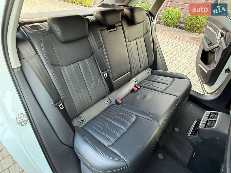 Внедорожник / Кроссовер Audi e-tron 2020 в Ровно фото 54 Внедорожник / Кроссовер Audi e-tron 2020 в Ровно