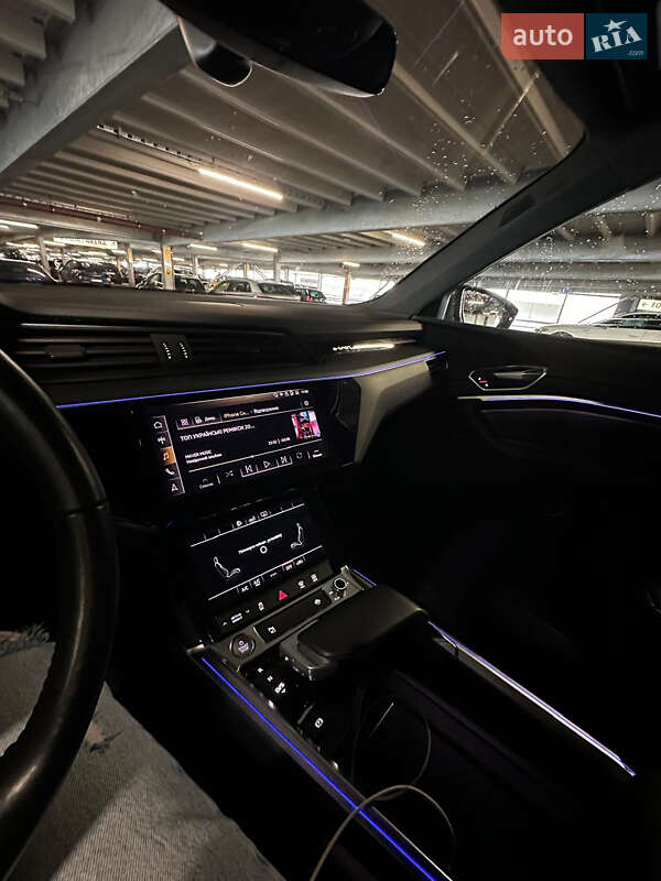 Внедорожник / Кроссовер Audi e-tron 2019 в Ровно