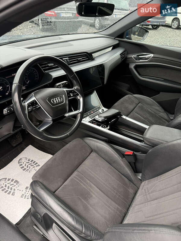 Внедорожник / Кроссовер Audi e-tron 2020 в Дрогобыче фото 21 Внедорожник / Кроссовер Audi e-tron 2020 в Дрогобыче