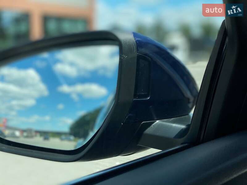 Внедорожник / Кроссовер Audi e-tron 2021 в Киеве фото 39 Внедорожник / Кроссовер Audi e-tron 2021 в Киеве