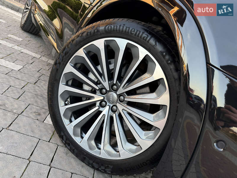 Внедорожник / Кроссовер Audi e-tron 2019 в Дрогобыче фото 12 Внедорожник / Кроссовер Audi e-tron 2019 в Дрогобыче