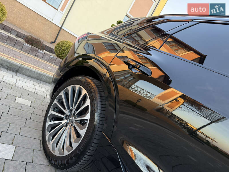 Внедорожник / Кроссовер Audi e-tron 2019 в Дрогобыче фото 16 Внедорожник / Кроссовер Audi e-tron 2019 в Дрогобыче