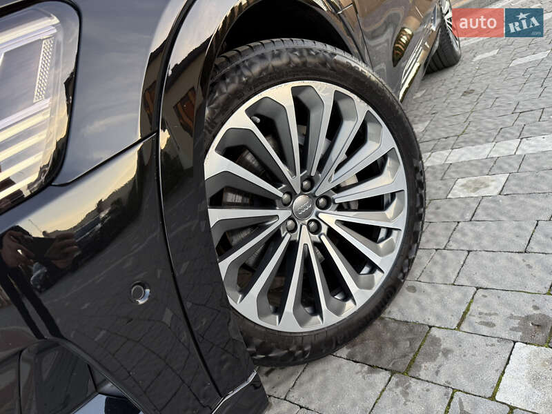 Внедорожник / Кроссовер Audi e-tron 2019 в Дрогобыче фото 26 Внедорожник / Кроссовер Audi e-tron 2019 в Дрогобыче