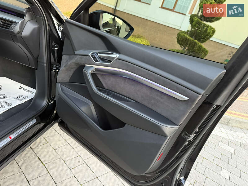 Внедорожник / Кроссовер Audi e-tron 2019 в Дрогобыче фото 82 Внедорожник / Кроссовер Audi e-tron 2019 в Дрогобыче